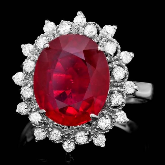 14k White Gold 6.50ct Ruby 0.50ct Diamond Ring: Retail: $5,200.00 ****** 14k White Gold 6.50ct Ruby 0.50ct Diamond Ring ****** Metal: 14k Solid White Gold / Size: 7 / Total Item Weight: 5.0 grams / Country Made: United States / / Main Stone: Ruby /