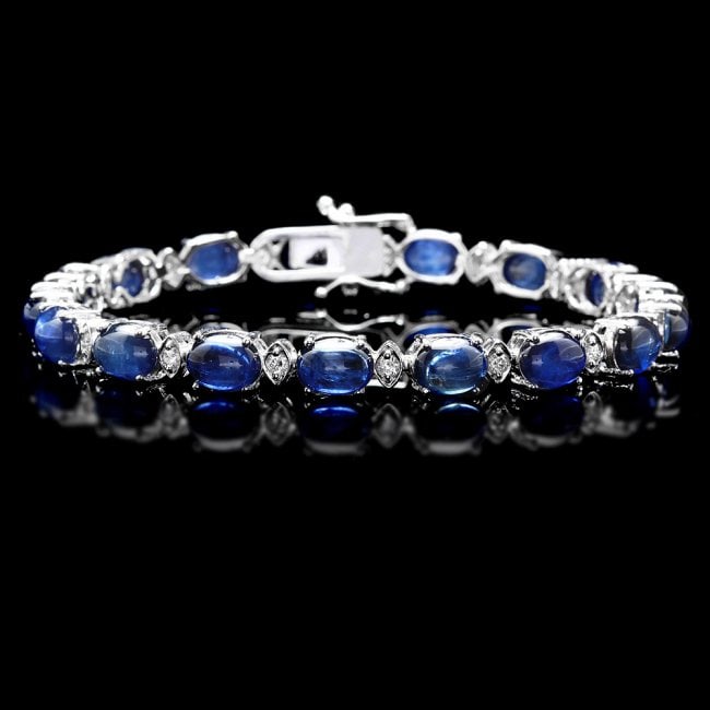 14k Gold 29ct Sapphire 0.75ct Diamond Bracelet: Retail: $16,500.00 ****** 14k Gold 29ct Sapphire 0.75ct Diamond Bracelet ****** Metal: 14k Solid White Gold / Size: 7.5 / Total Item Weight: 18.0 grams / Country Made: United States / / Main Stone: Sa