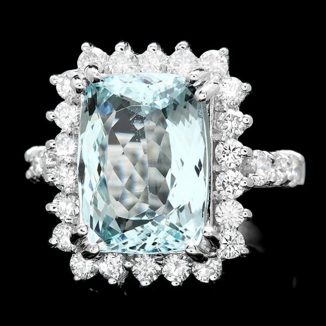 14k Gold 5.00ct Aquamarine 1.20ct Diamond Ring: Retail: $6,000.00 ****** 14k Gold 5.00ct Aquamarine 1.20ct Diamond Ring ****** Metal: 14k Solid White Gold / Total Item Weight: 7.0 grams / / Main Stone: Aquamarine / Color: Aqua / Carat Total Weight:
