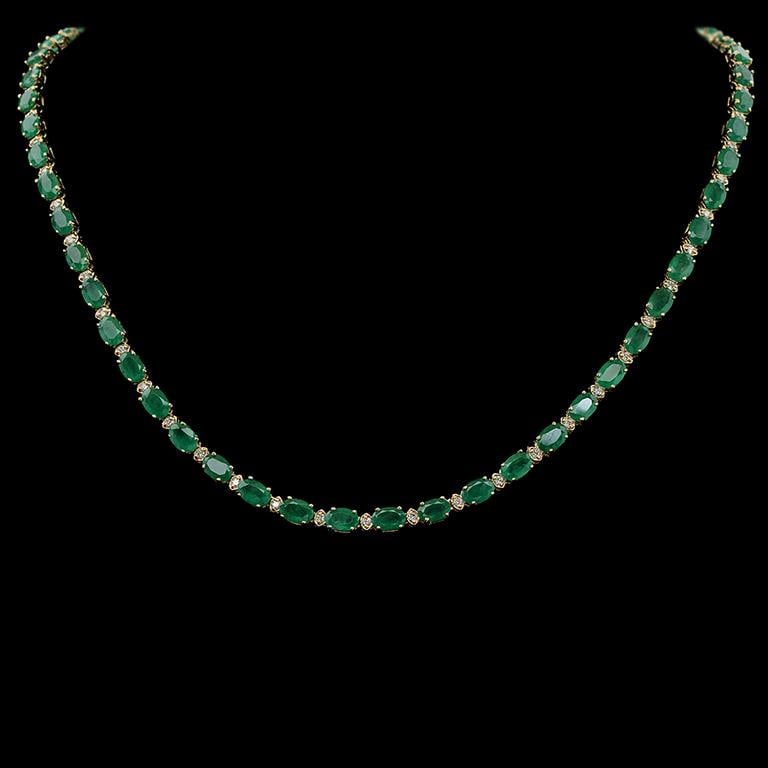 14K Gold 21.88ct Emerald 0.95ct Diamond Necklace: Retail: $25,580.00 ******14K Gold Emerald & Diamond Necklace ****** Metal: 14K Solid Yellow Gold / Total Item Weight: 18.1grams / Country Made: United States / / Main Stone: Emerald / Color: Gren /
