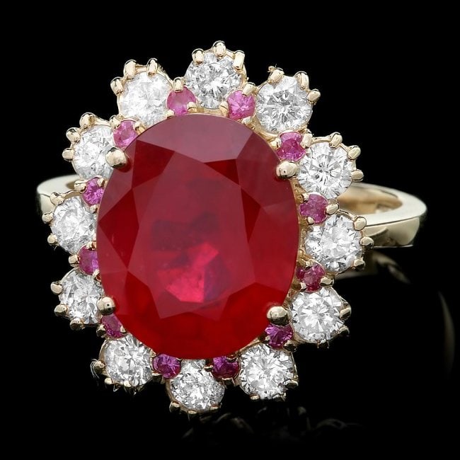 14k Yellow Gold 6.2ct Ruby 1.00ct Diamond Ring: Retail: $6,700.00 ****** 14k Yellow Gold 6.2ct Ruby 1.00ct Diamond Ring ****** Metal: 14k Solid Yellow Gold / Size: 7 / Total Item Weight: 6.0 grams / Country Made: United States / / Main Stone: Ruby 
