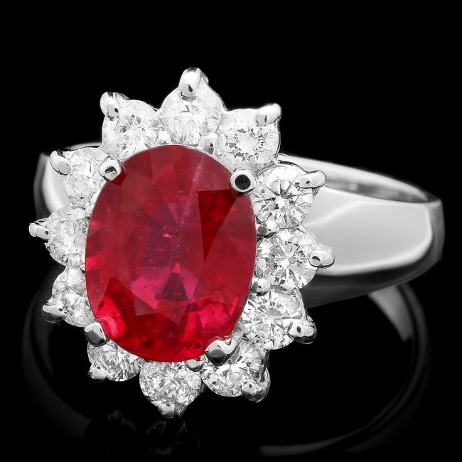 14k White Gold 3.50ct Ruby 1.00ct Diamond Ring: Retail: $6,900.00 ****** 14k White Gold 3.50ct Ruby 1.00ct Diamond Ring ****** Metal: 14k Solid White Gold / Total Item Weight: 5.5 grams / Country Made: United States / / Main Stone: Ruby / Color: Re