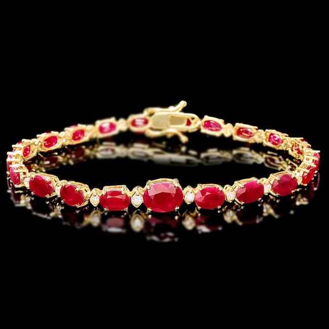 14k Gold 16.00ct Ruby 0.80ct Diamond Bracelet: Retail: $11,500.00 ****** 14k Gold 16.00ct Ruby 0.80ct Diamond Bracelet ****** Metal: 14k Solid Yellow Gold / Size: 7.5 / Total Item Weight: 11.0 grams / Country Made: United States / / Main Stone: Ru