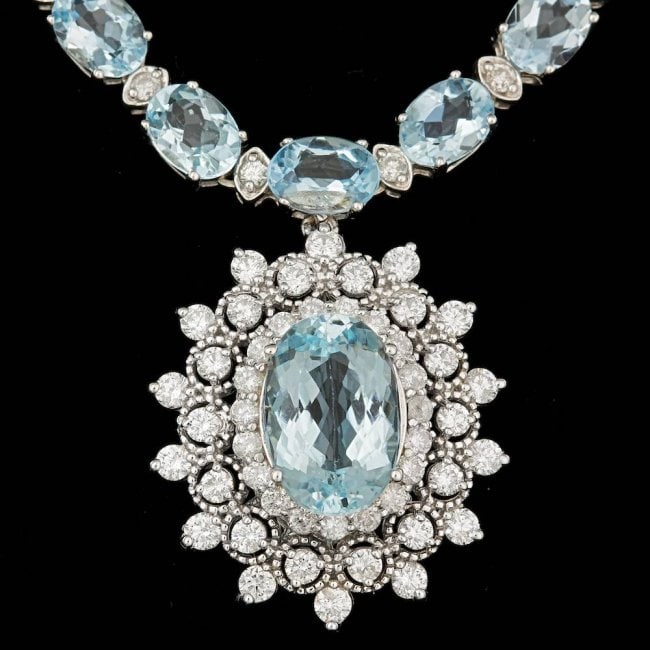 14k 33.5ct Aquamarine 3.10ct Diamond Necklace: Retail: $45,900.00 ****** 14k 33.5ct Aquamarine 3.10ct Diamond Necklace ****** Metal: 14k Solid White Gold / Size: 17 / Total Item Weight: 29.5 grams / Country Made: United States / / Main Stone: Aqua
