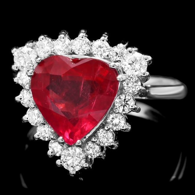 14k White Gold 2.50ct Ruby 0.60ct Diamond Ring: Retail: $3,700.00 ****** 14k White Gold 2.50ct Ruby 0.60ct Diamond Ring ****** Metal: 14k Solid White Gold / Total Item Weight: 4.0 grams / Country Made: United States / / Main Stone: Ruby / Color: Re