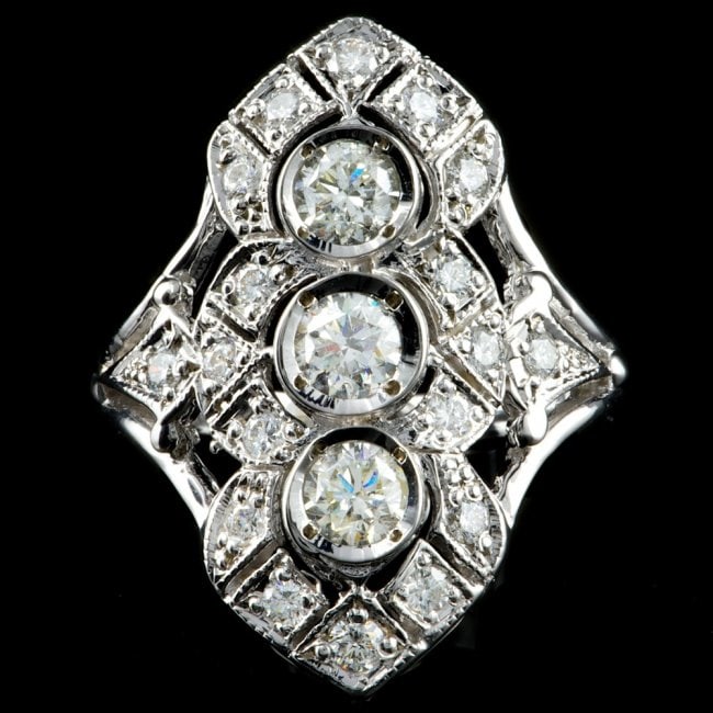 14k White Gold 1.50ct Diamond Ring: Retail: $6,300.00 ****** 14k White Gold 1.50ct Diamond Ring ****** Metal: 14k Solid White Gold / Size: 7 / Total Item Weight: 6.5 grams / / Main Stone: Diamond / Color: White / Carat Total Weight: 1.5