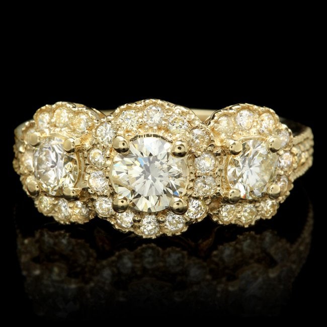 14k Yellow Gold 1.95ct Diamond Ring: Retail: $8,600.00 ****** 14k Yellow Gold 1.95ct Diamond Ring ****** Metal: 14k Solid Yellow Gold / Size: 7.5 / Total Item Weight: 6.5 grams / Country Made: United States / / Main Stone: Diamond / Colo