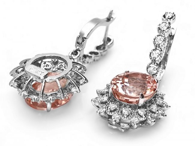14k Gold 10ct Morganite 1.5ct Diamond Earrings: Retail: $11,300.00 ****** 14k Gold 10ct Morganite 1.5ct Diamond Earrings ****** Metal: 14k Solid White Gold / Total Item Weight: 9.5 grams / Country Made: United States / / Main Stone: Morganite / Col