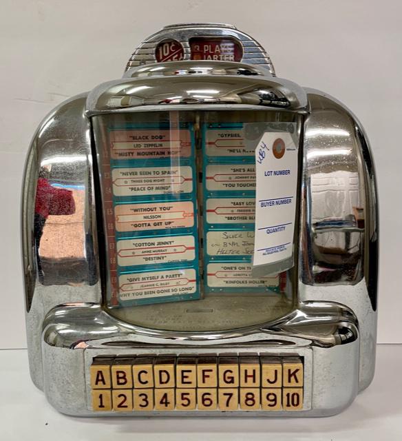 SEEBURG WALLBOX 3W1 (1 of 1)