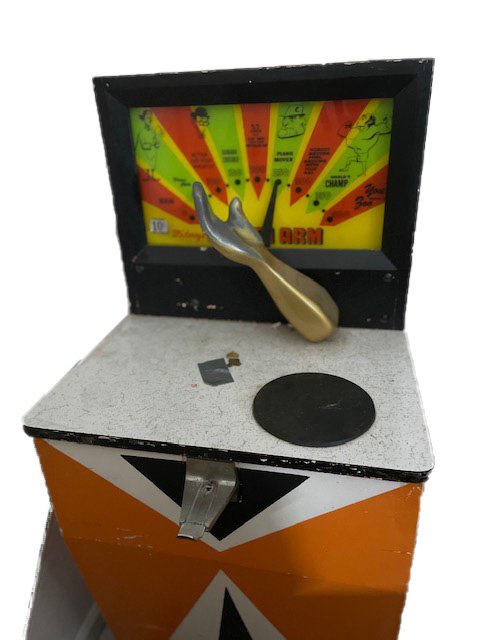 GOLDEN ARM STRENGTH TESTER MACHINE (1 of 1)