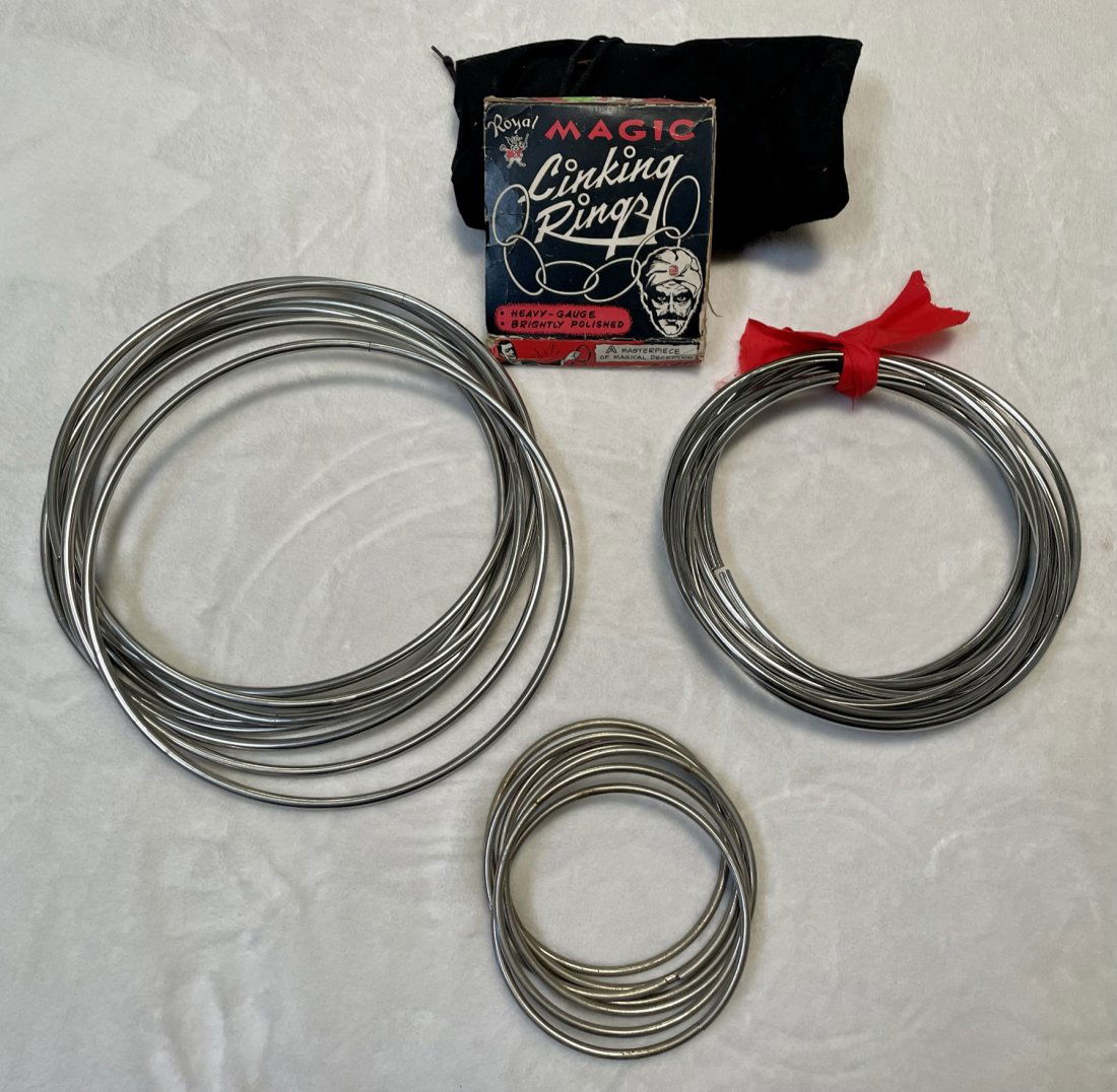 Group of 4 vintage magic tricks and linking rings (1 of 2)