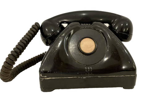 SIGNAL CORPS U.S.A TELEPHONE: TELEPHONE HAS A SILVER PLATE THAT READS SIGNAL CORPS U.S.A TELEPHONE TP-6-A CONN. TEL.&ELEC. CORP.