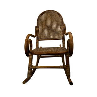 BENTWOOD WICKER CHILDREN'S ROCKING CHAIR: CHILDREN'S WOODEN ROCKING CHAIR MEASURES APPROXIMATELY 29L X 25H