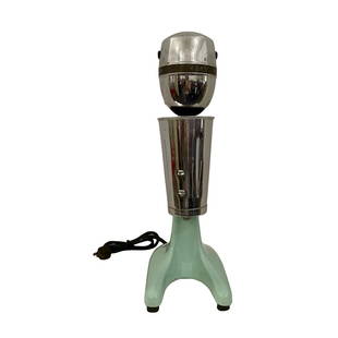 HAMILTON BEACH DRINK MIXER: VINTAGE NUMBER 30 HAMILTON BEACH JADEITE GREEN DRINK MASTER MALT MIXER WITH CUP IS IN WORKING CONDITION AND LOOKS GREAT