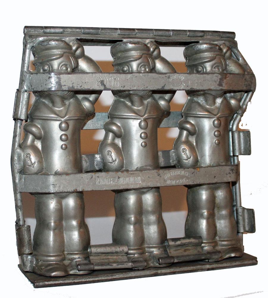 POPEYE CANDY MOLD (1 of 1)