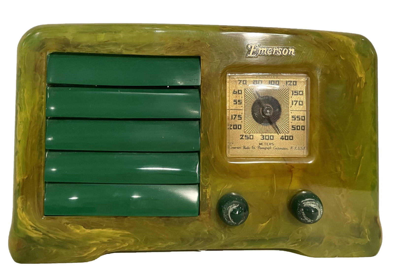EMERSON ANTIQUE TUBE RADIO (1 of 5)