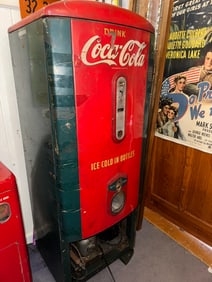 MILLS NOVELTY COMPANY MODEL 45 COCA COLA MACHINE EXTREMELY RARE