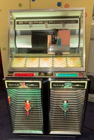 1959 SEEBURG MODEL 220 JUKEBOX