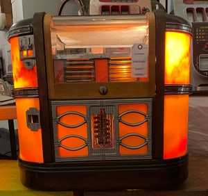 ROCK-O-LA SERIES C COUNTERTOP JUKEBOX