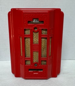 VINTAGE CHINESE RED KADETTE JUNIOR PORTABLE RADIO