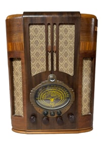 MAJESTIC RADIO MODEL 75