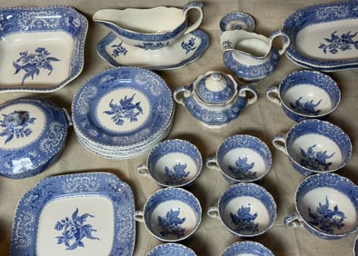 SPODE CAMILLA COPELAND  BLUE AND WHITE  CHINA  ASSORTMENT