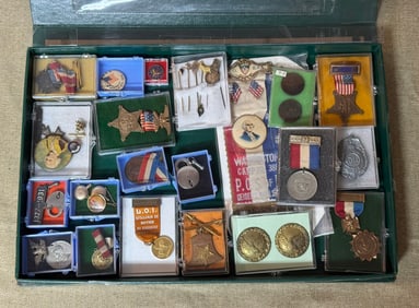 CASE OF MIXTURE OF CIVIL WAR REUNION MEDALS POLITICAL AND FRATERNAL MEDALS
