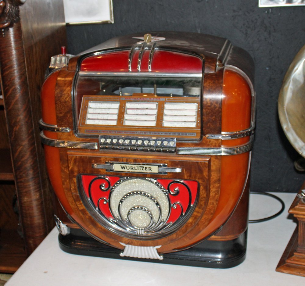 Model 71 Jukebox (1 of 1)