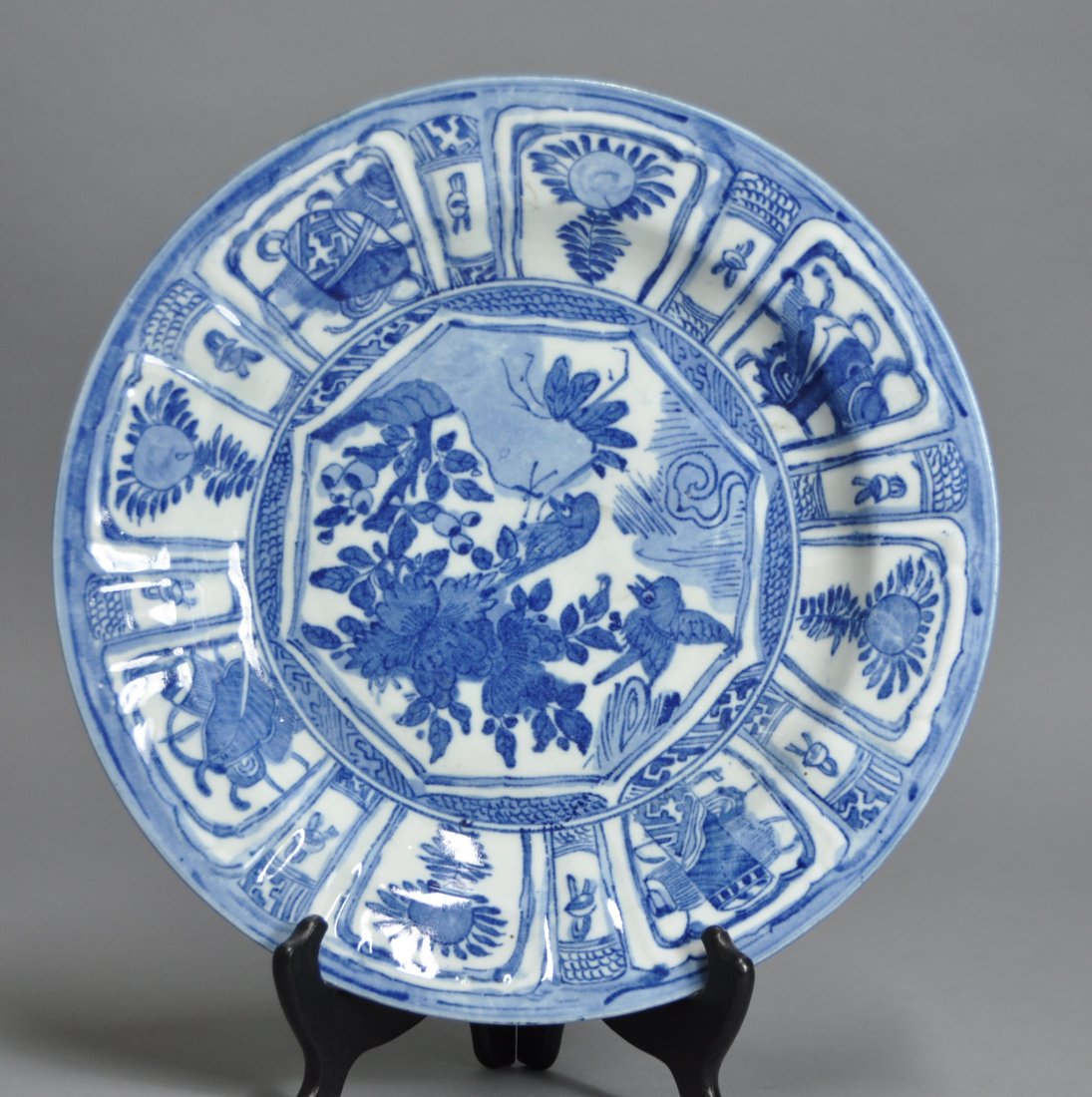 A Large Ming Dynasty blue and white porcelain dish (1 of 4)