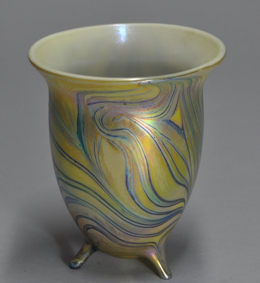 A Kim Newcomb glass art vase (1 of 7)