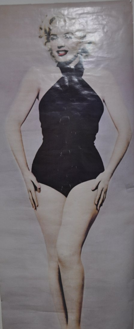 A Large Monroe poster (1 of 5)