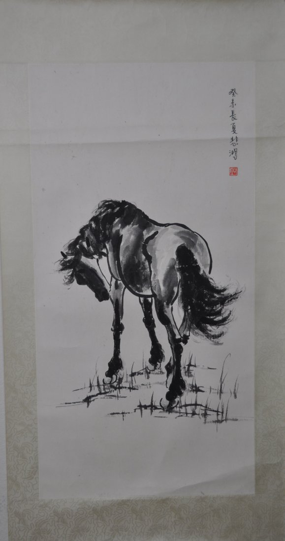 A Chinese "Xu beihong"(1895-1953 ) painting: A Chinese"Xu beihong"(1895-1953) Hanging, ink on paper painting. Length 118 cm. Width 60 cm.