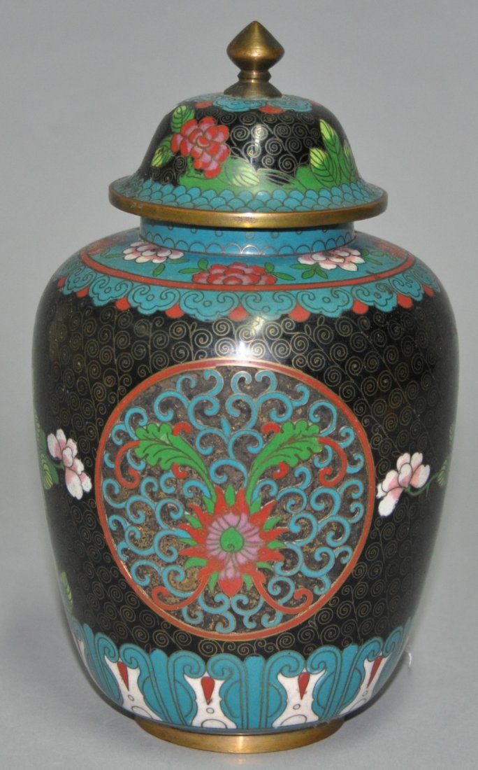 A Late Qing Dynasty cloisonne-enameled vase with Lid (1 of 6)