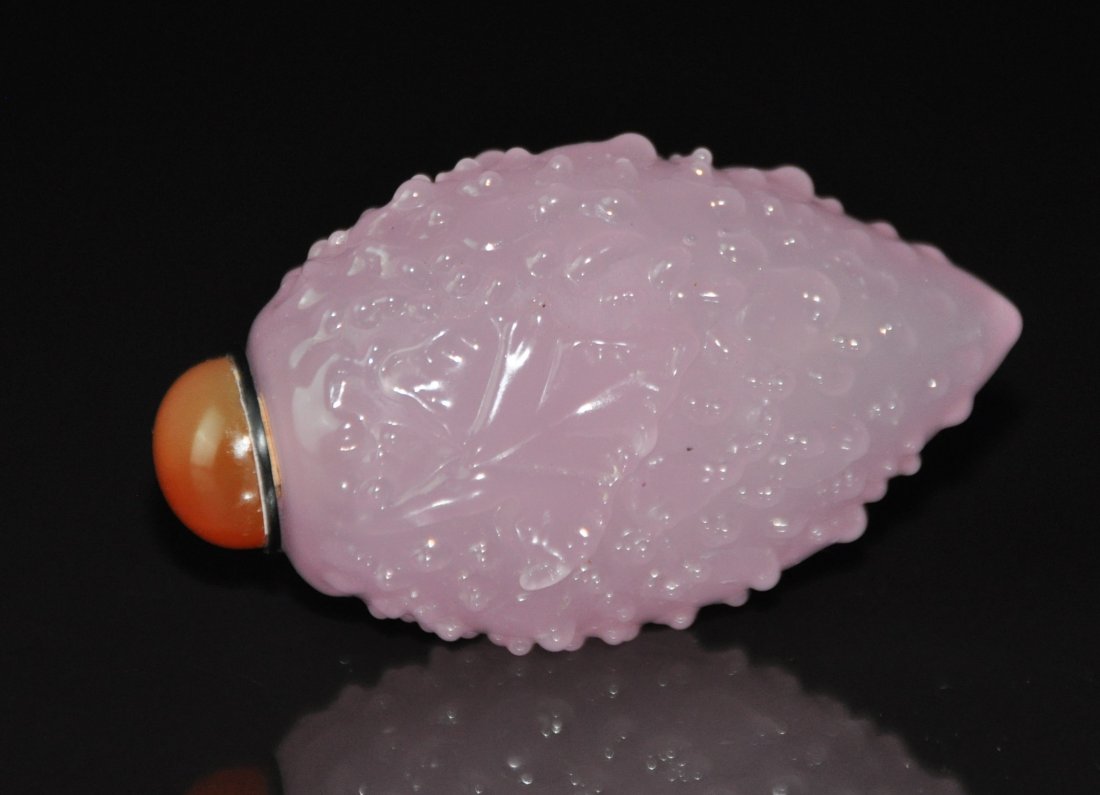 A pink tourmaline snuff bottle (1 of 5)
