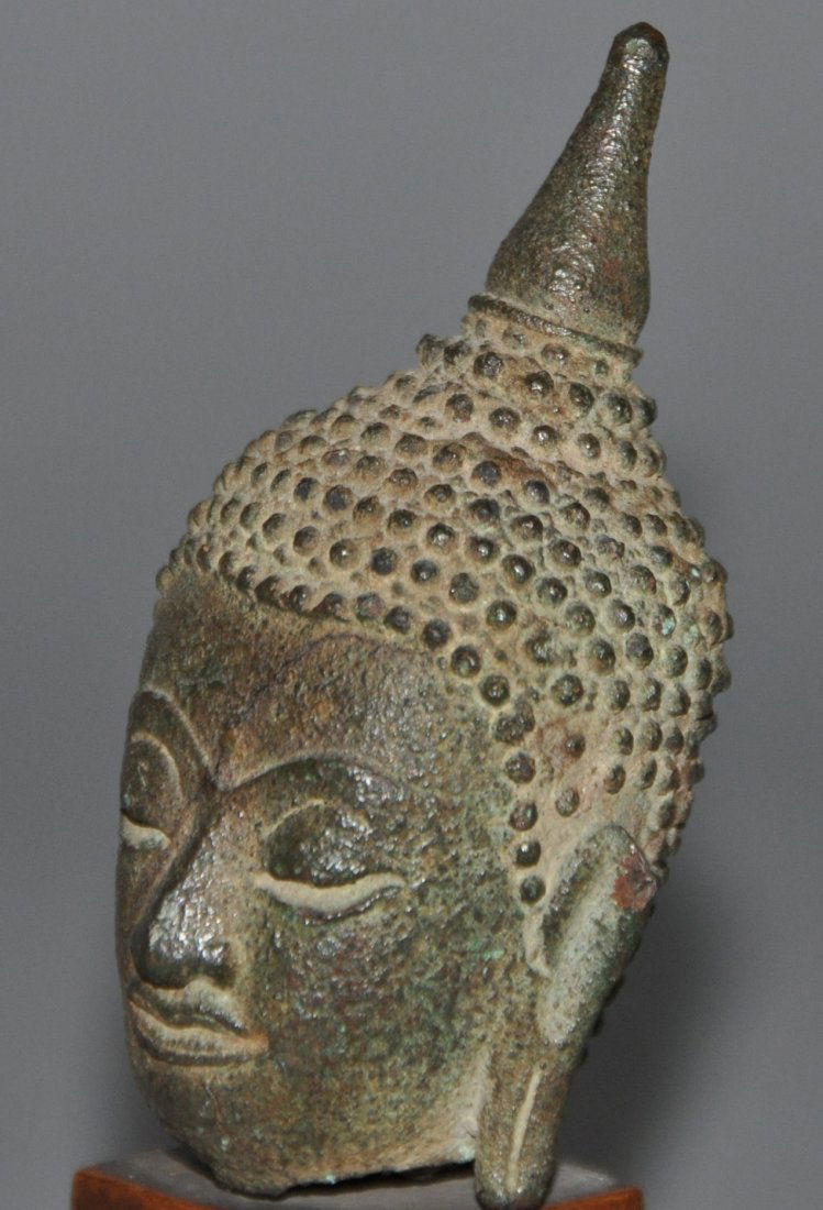 A 19th Century Thai bronze Buddha head (1 of 6)