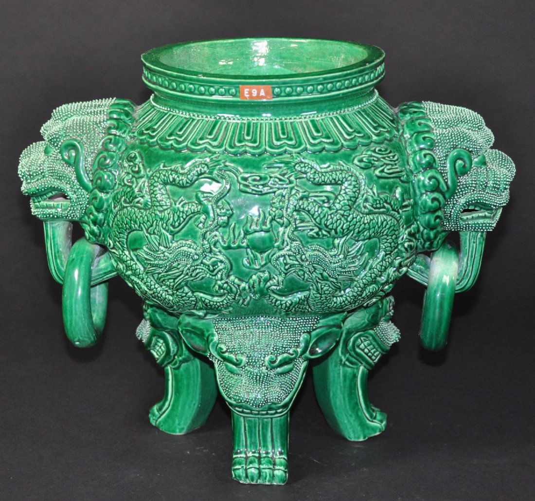 A Large Qing Qianlong green-glazed censer (1 of 8)