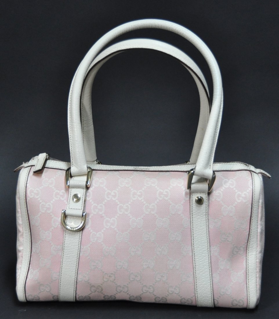 A vintage GUCCI  pink  handbag (1 of 7)