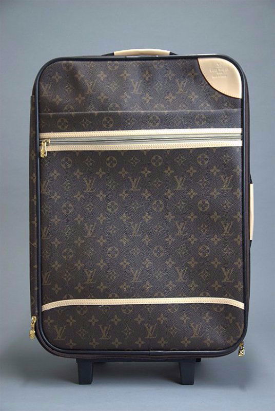 A Louis Auitton Monogram suitcase Travel bag Luggage (1 of 8)