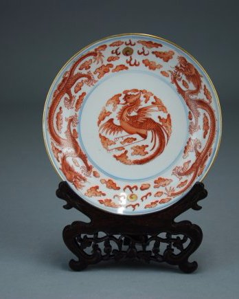A iron -red Qing Dynasty Tongzi dragon and phoenix (1 of 6)
