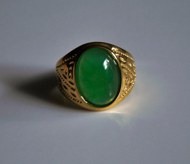 A men jadeite ring (1 of 5)
