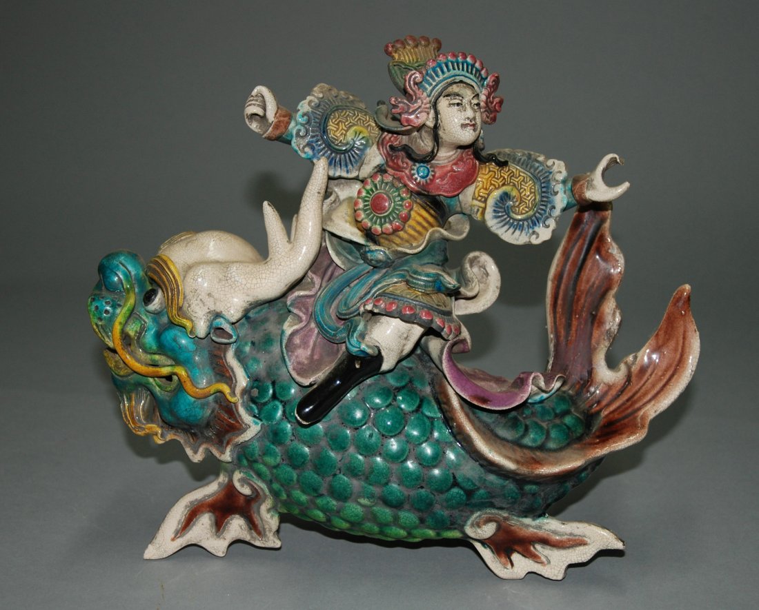 A Ming multi-glazed Chinese pottery figure (1 of 7)