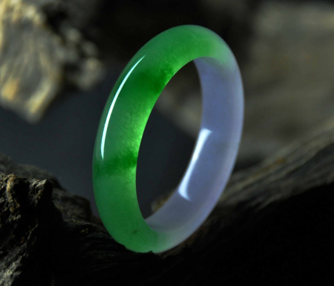 A purple and green  jadeite bangle (1 of 6)