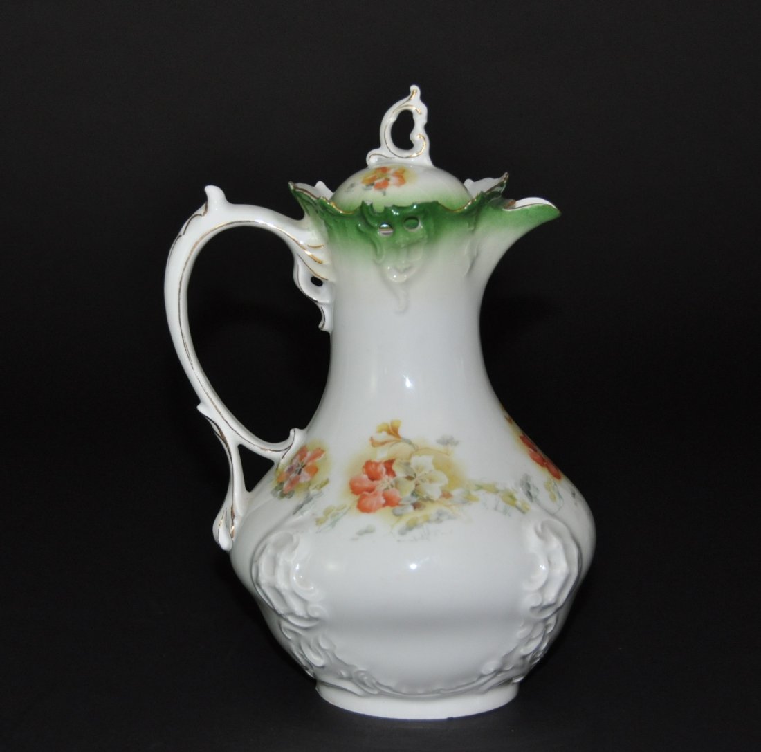 An antique German porcelain coffee teapot (1 of 6)
