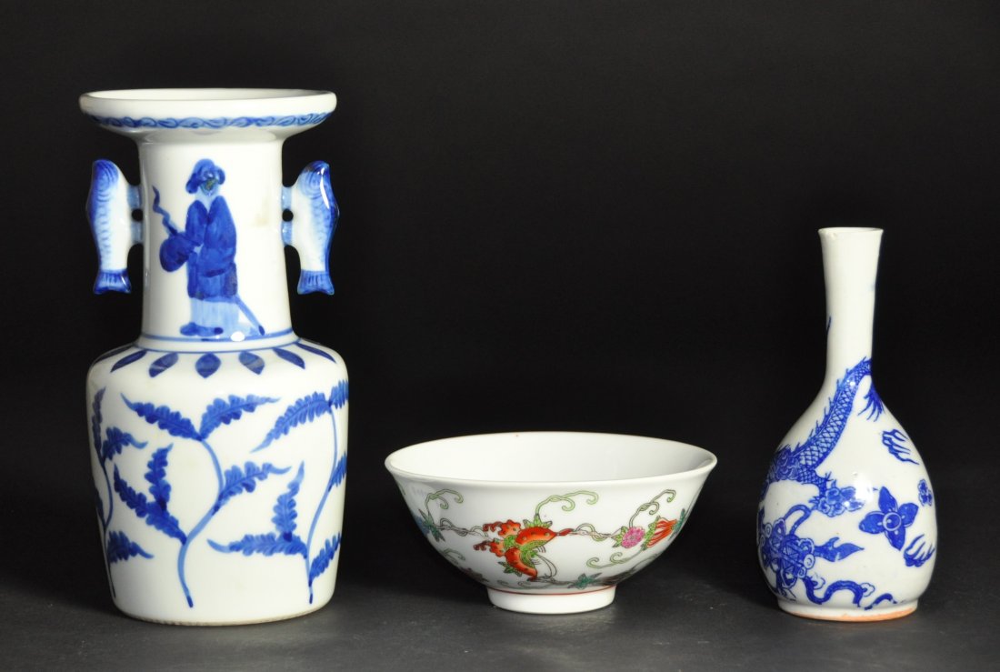 (Lot of 3)  blue and white porcelain vases,famille rose (1 of 10)