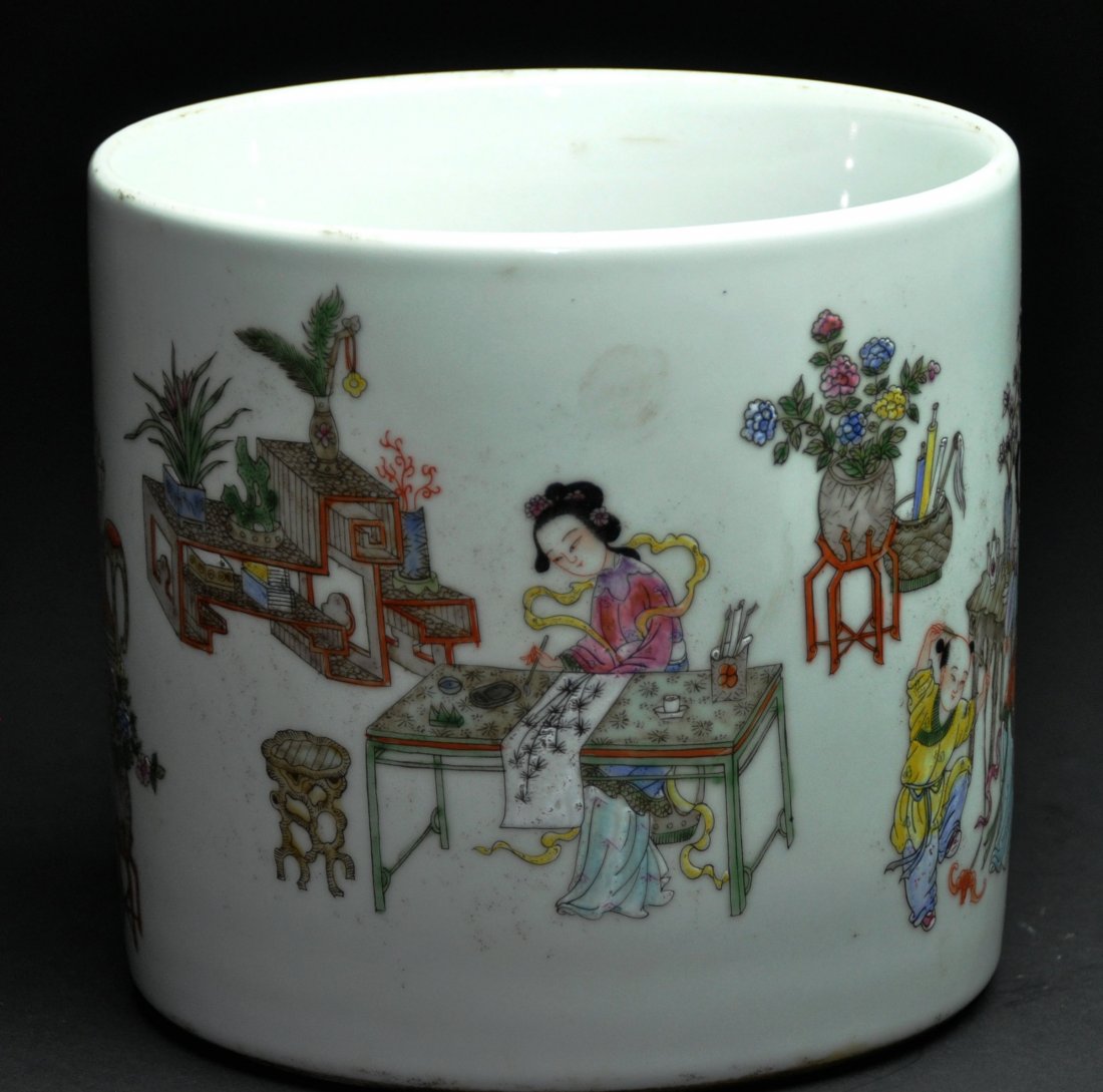A large Qing Dynasty famille rose brush washer pot (1 of 7)