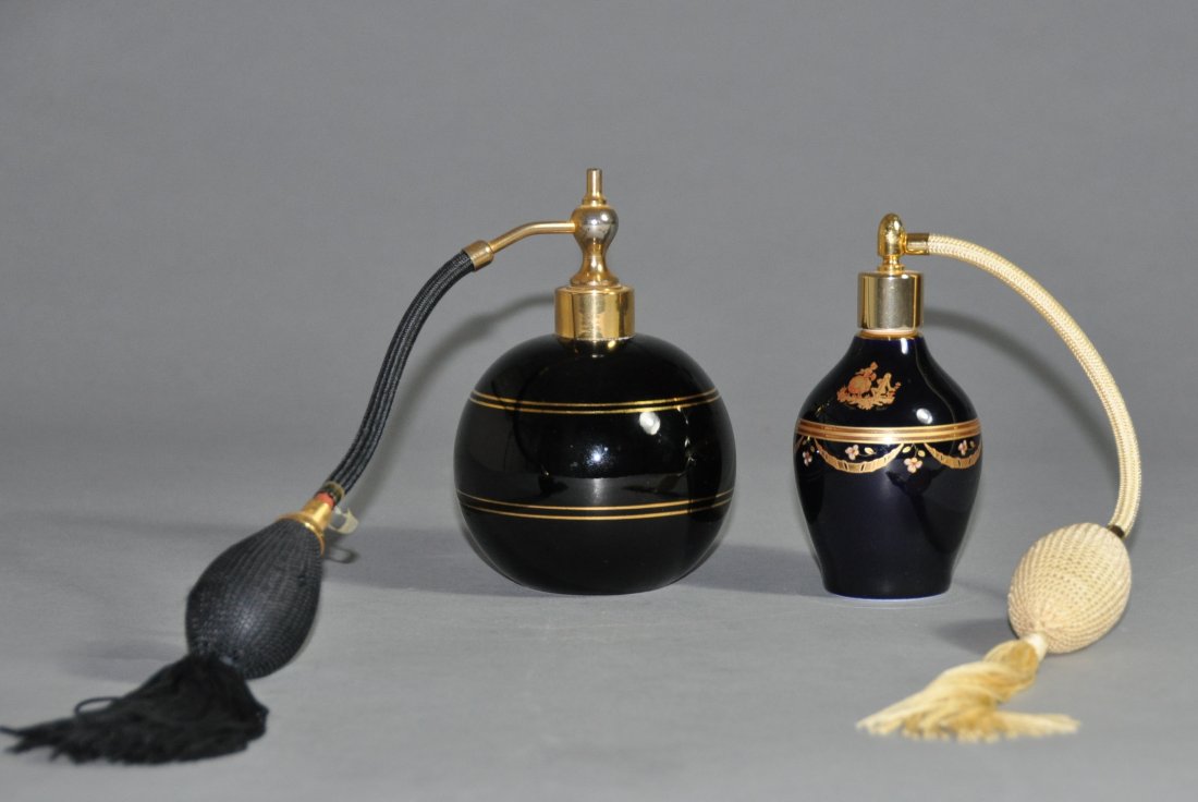 A pair of vintage porcelain bottles: These pieces are from France and there is a marker on the bottom of this piece. Height 14 cm, Diameter 8 cm