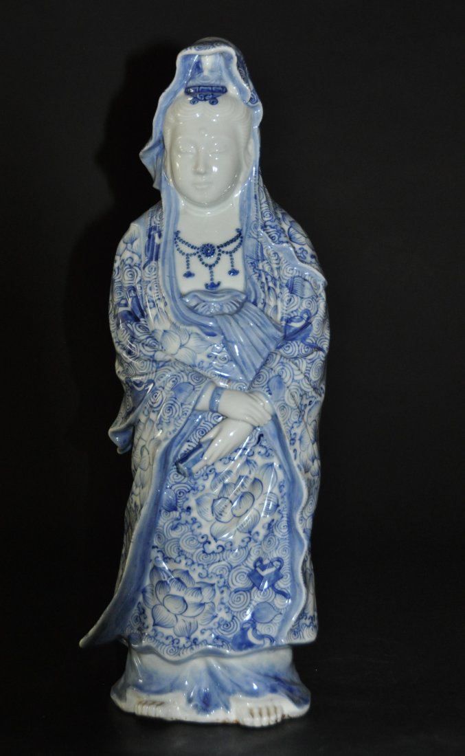 A Japanese Meiji period blue and white Guanyin figure (1 of 9)