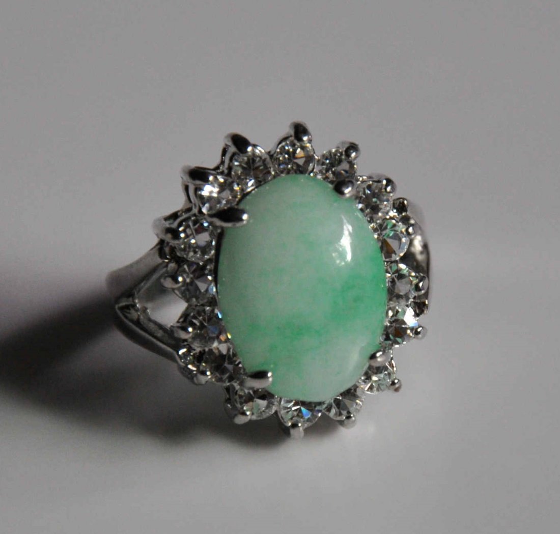 A women jadeite ring (1 of 7)