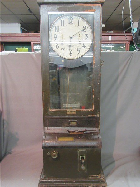 International Time Recording Clock IBM: An International Time Recording Clock. Endicott N.Y.IBM Poughkeepsie. Original green paint.Dimensions: 44" X 15" X 11"