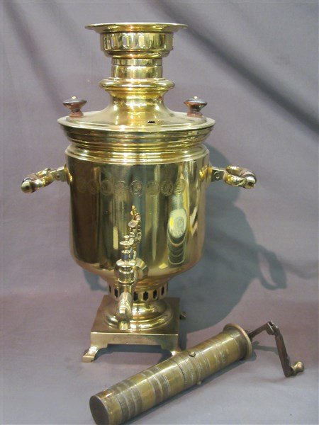 Russian Samovar and Turkish Peppermill. (1 of 1)